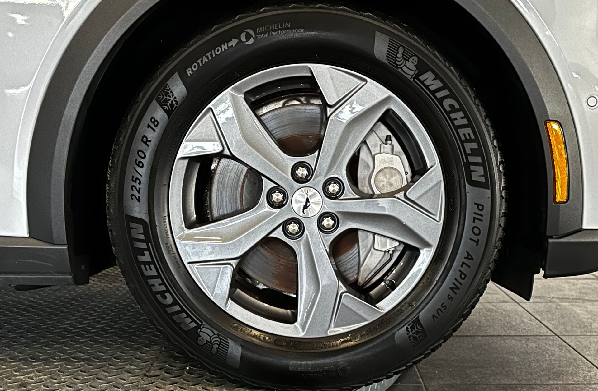 FORD Mustang Mach-E GT AWD