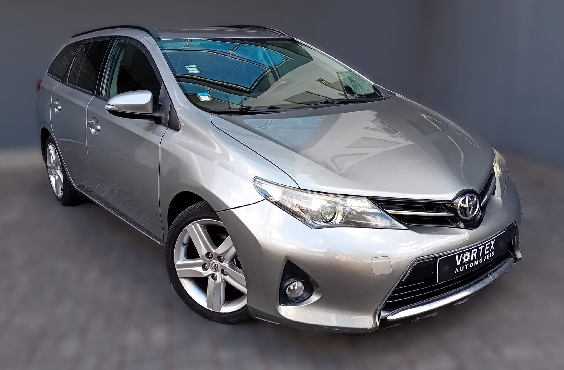 TOYOTA Auris 1.4 D-4D C.+P.Sport+Navi