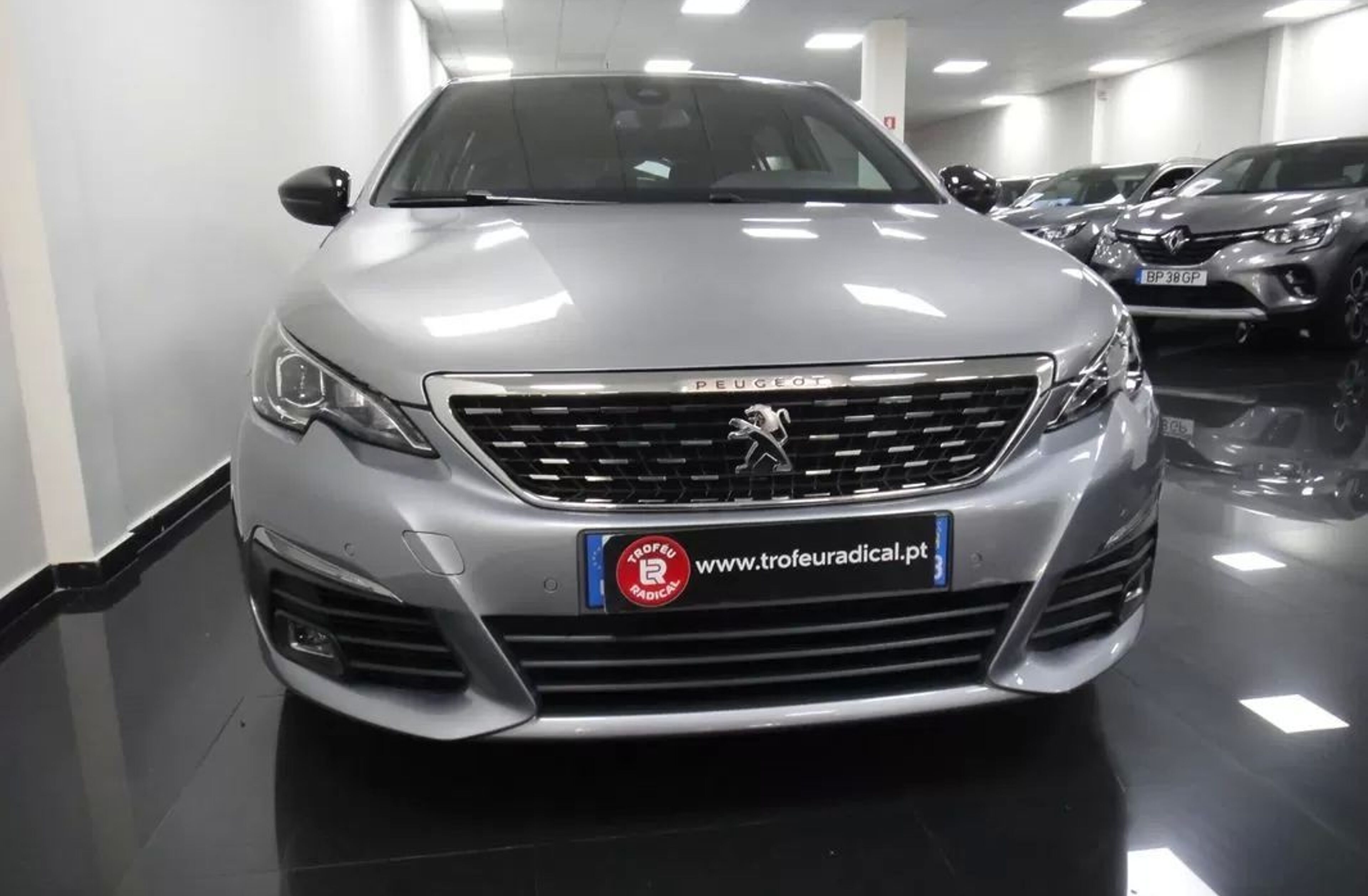 PEUGEOT 308 1.2 PureTech GT Line EAT8