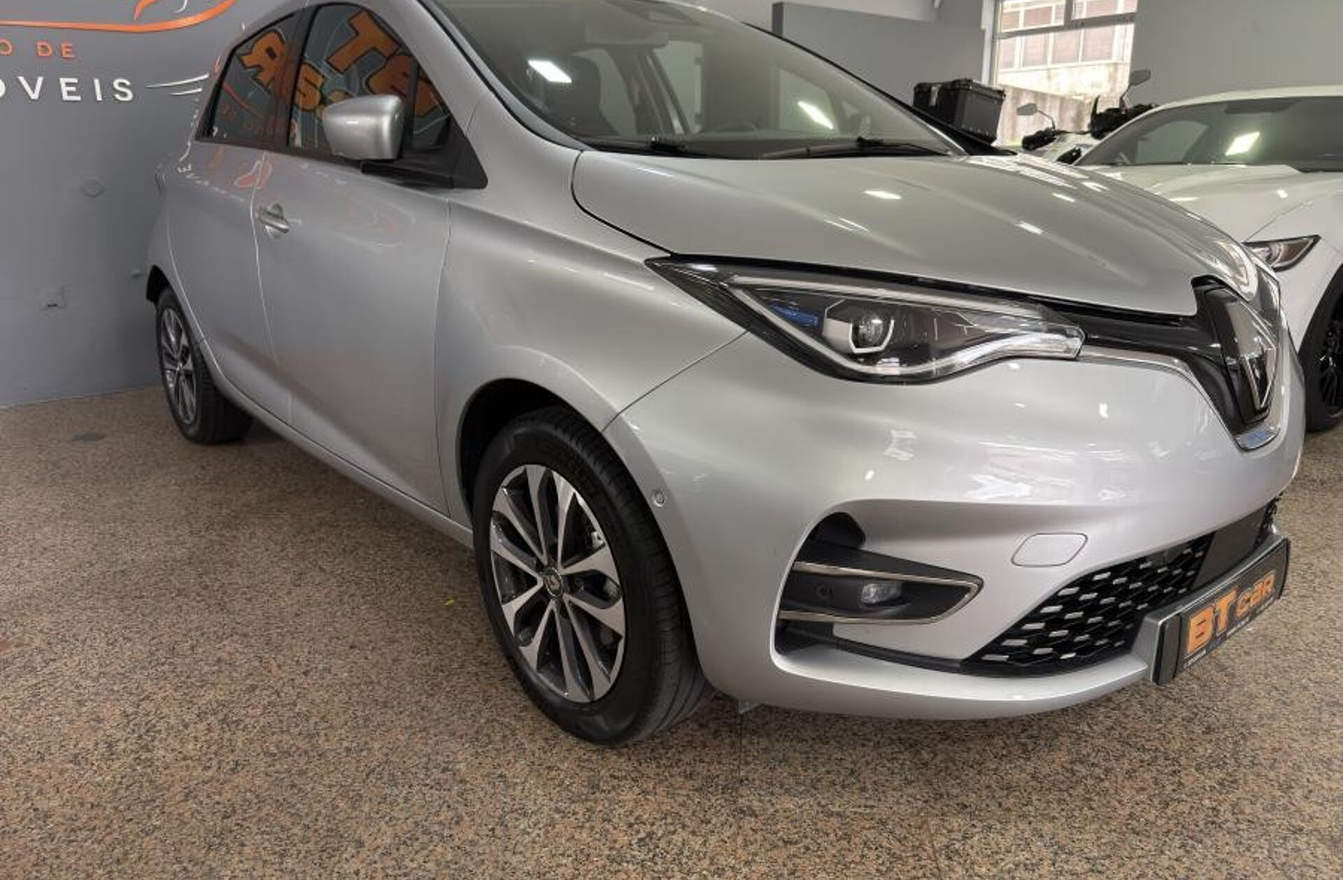 RENAULT ZOE Limited 50