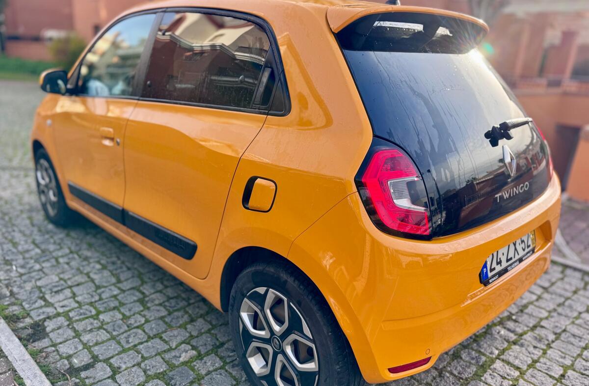 RENAULT Twingo 1.0 SCe Zen