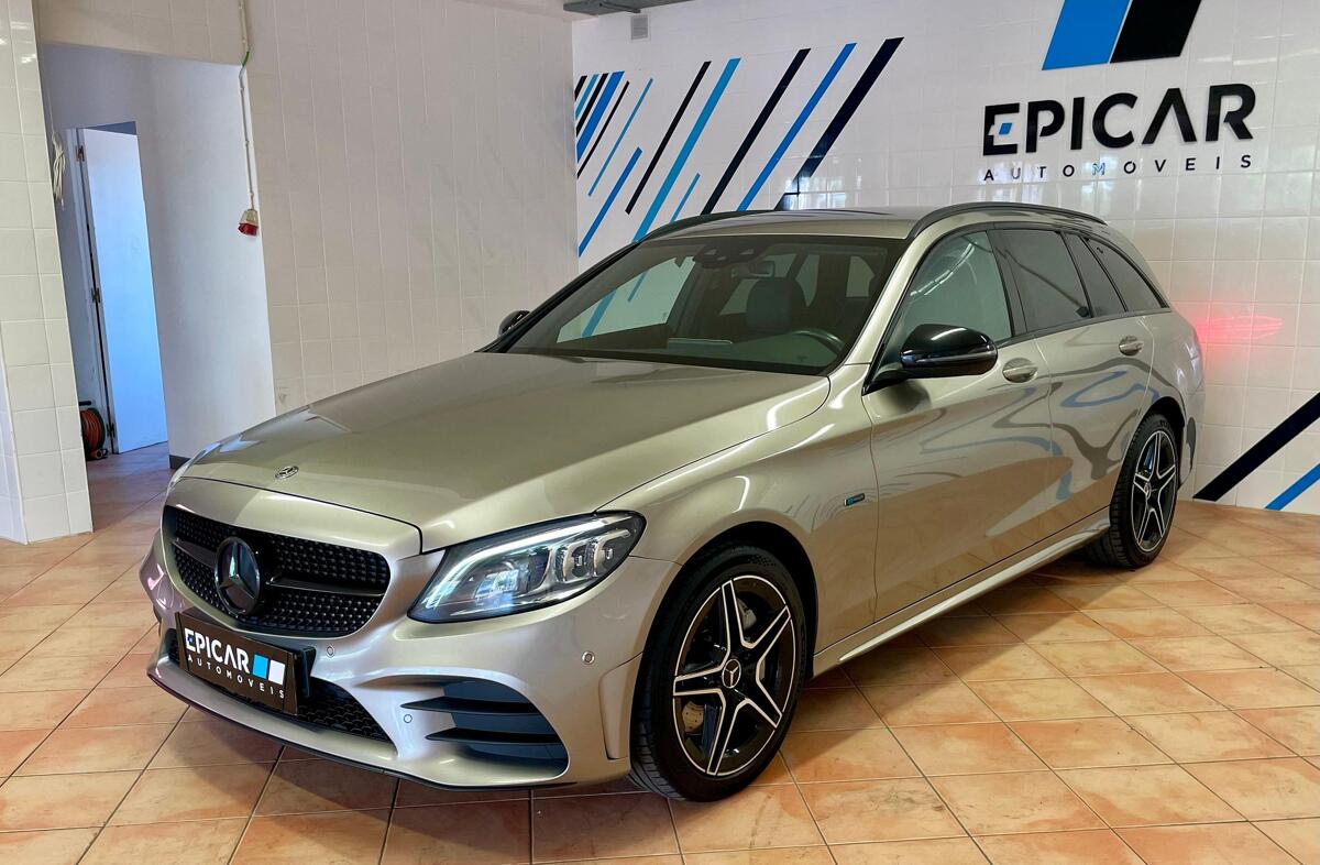 MERCEDES Classe C C 300 de AMG Line