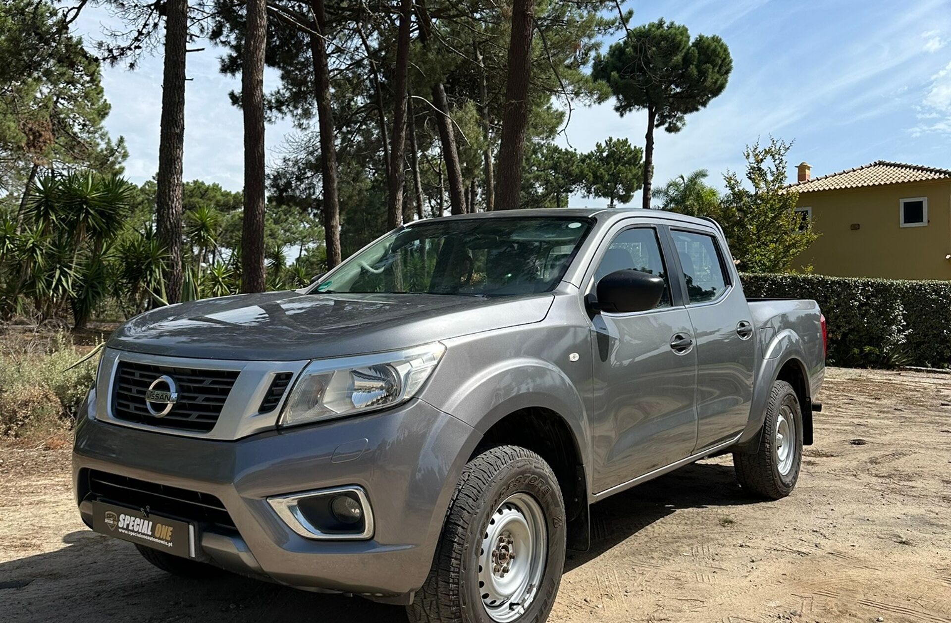 NISSAN Navara 2.3 dCi CD 4WD CC Visia