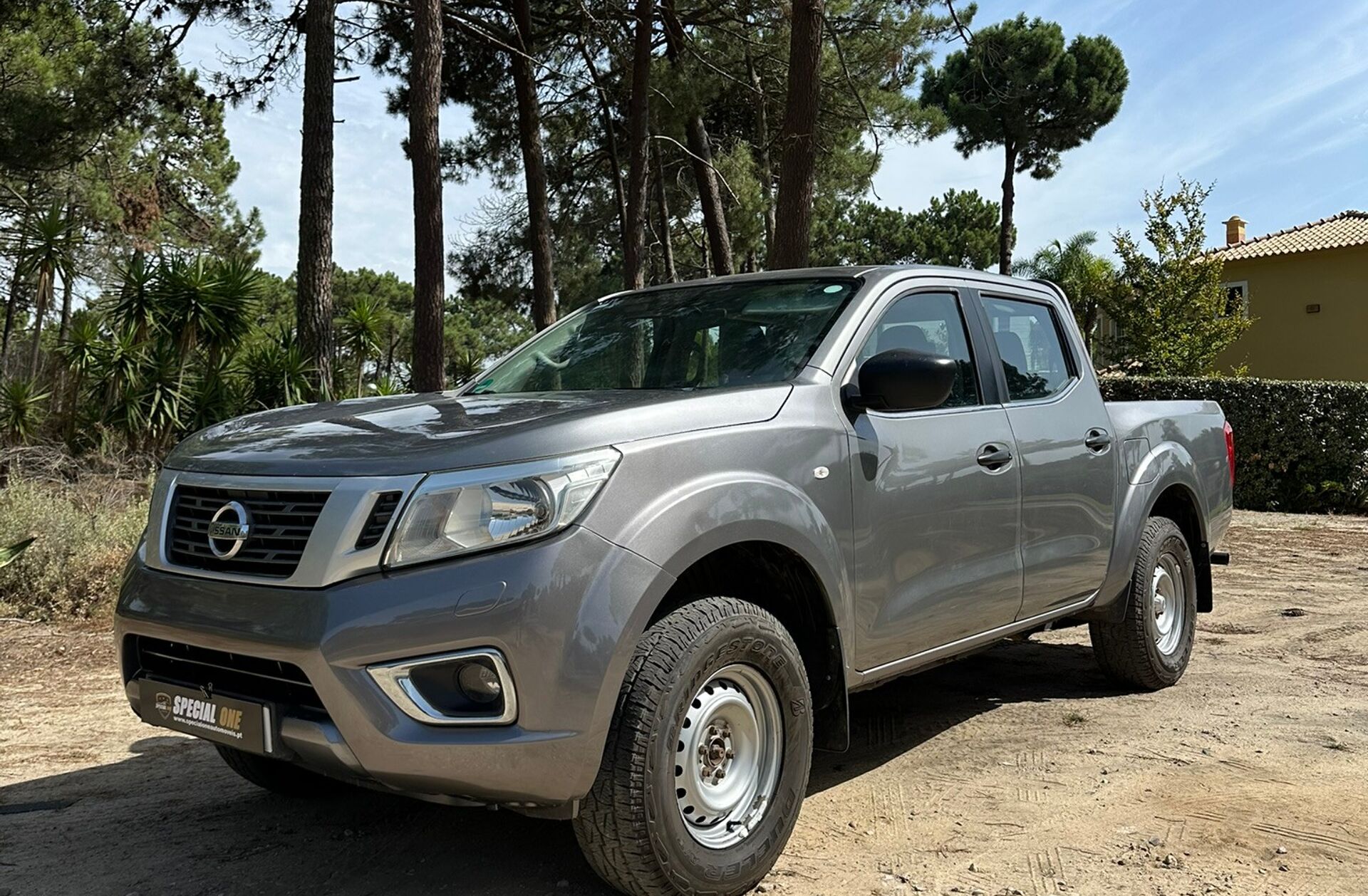 NISSAN Navara 2.3 dCi CD 4WD CC Visia