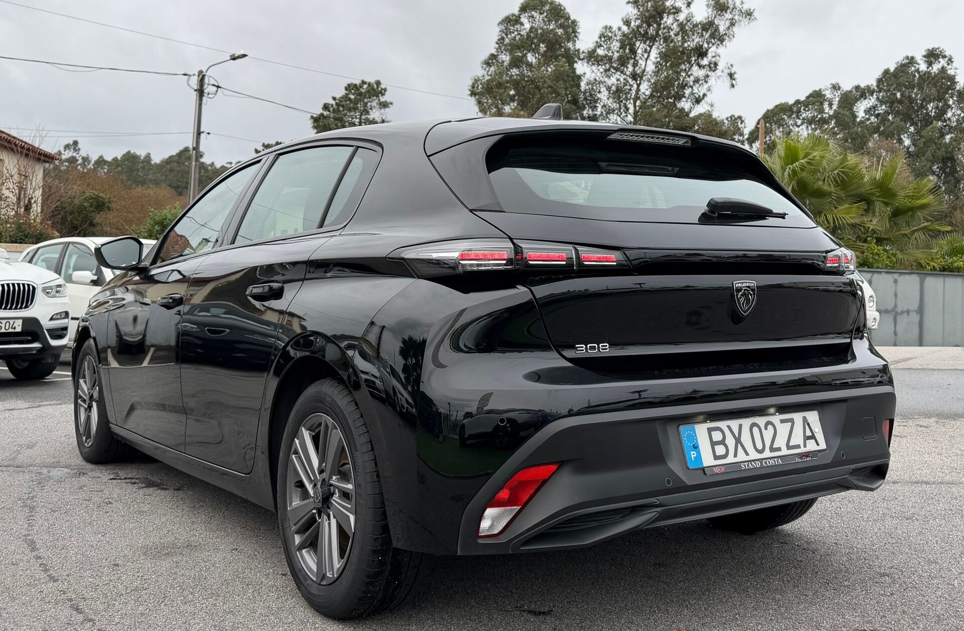 PEUGEOT 308 1.2 PureTech Allure Pack EAT8