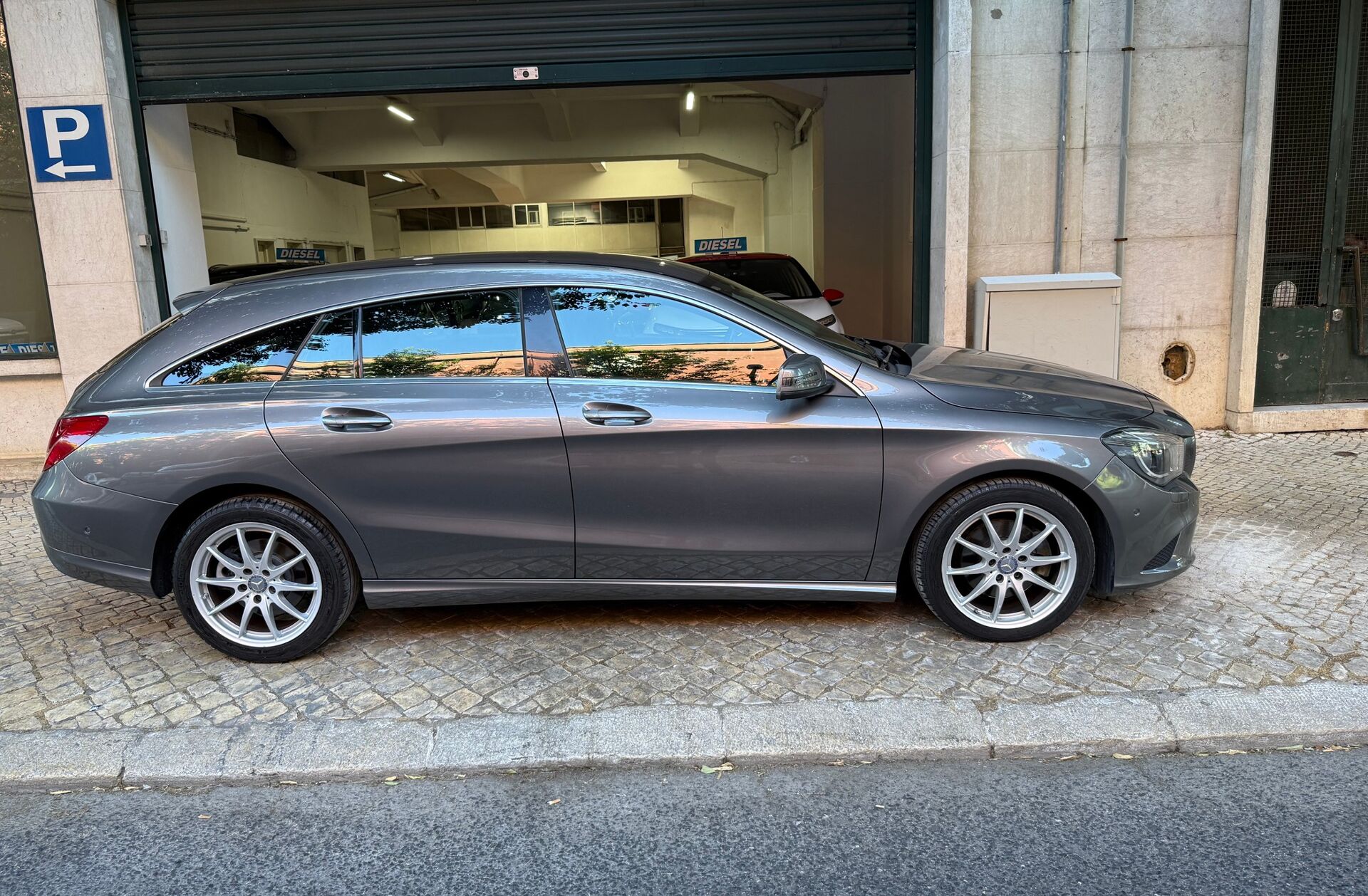 MERCEDES Classe CLA CLA 180 d