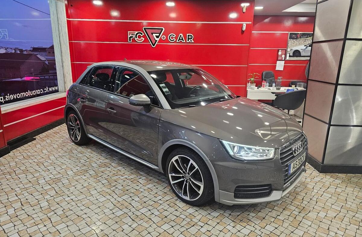 AUDI A1 1.4 TDI
