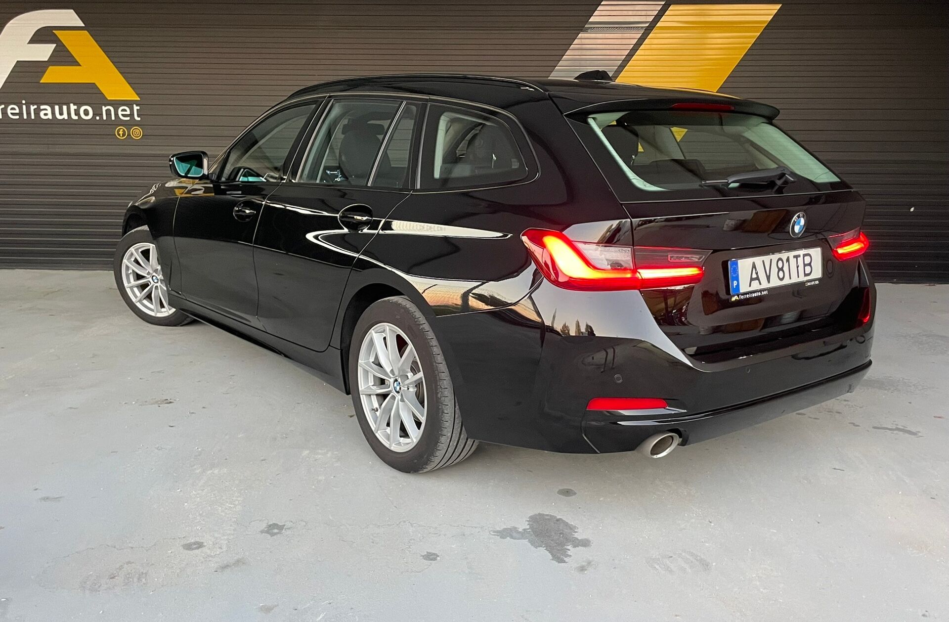 BMW Serie-3 318 d Touring Auto