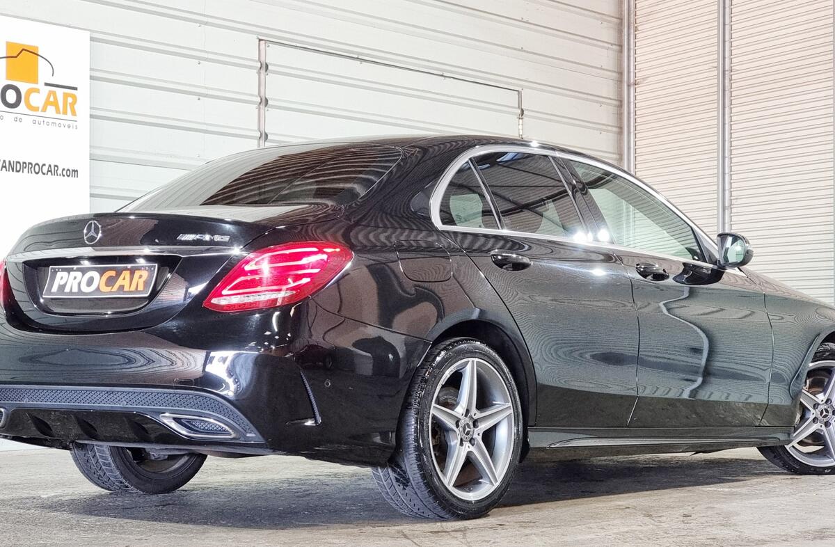 MERCEDES Classe C C 180 d AMG Line