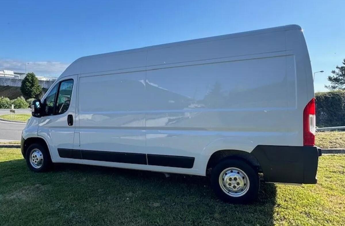 PEUGEOT Boxer 2.2 BlueHDi 335 L3 CD