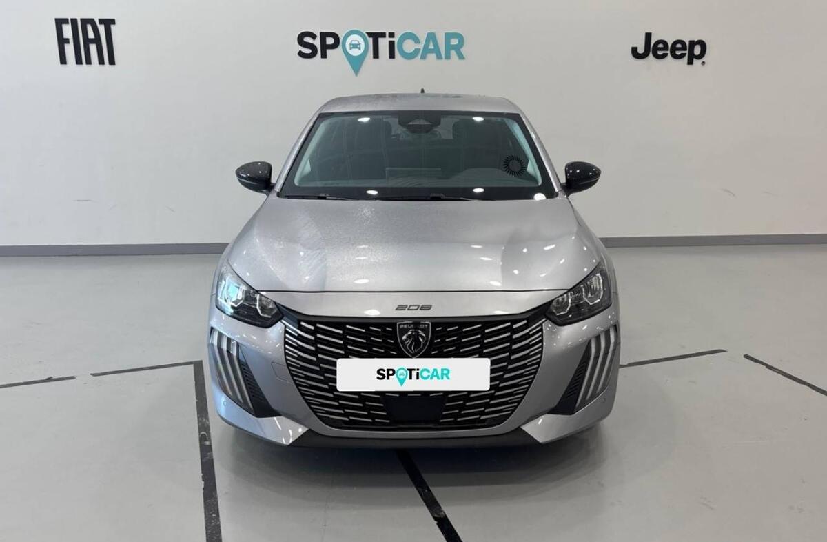 PEUGEOT 208 1.2 Hybrid Allure e-DCS6