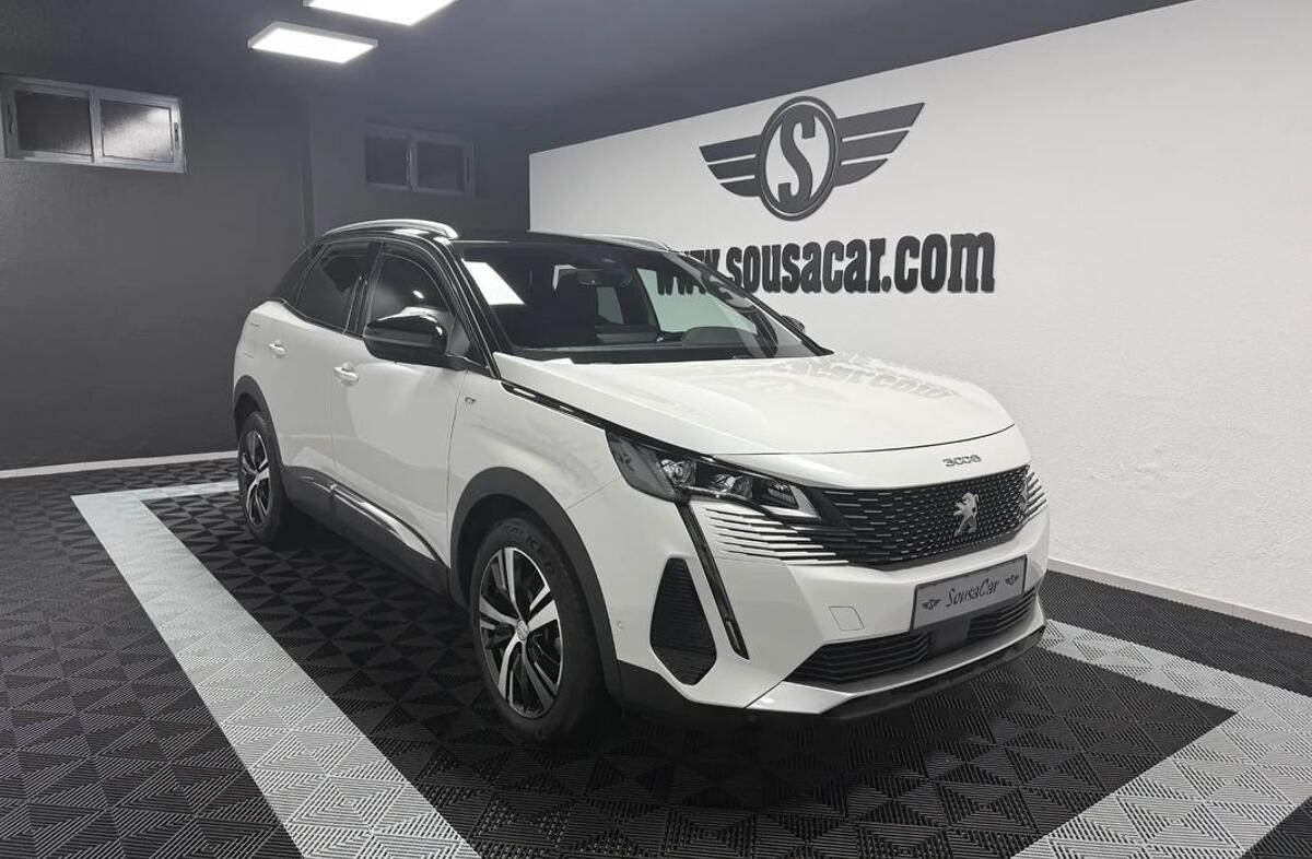 PEUGEOT 3008 1.2 PureTech GT EAT8