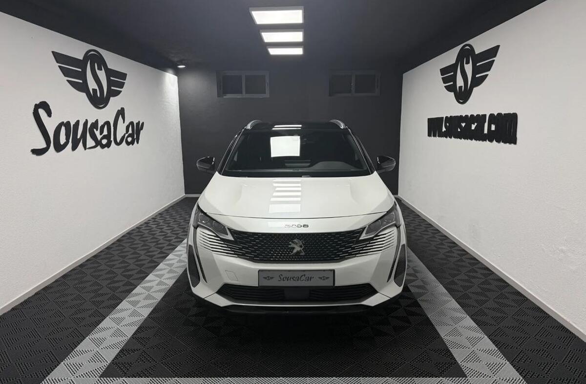 PEUGEOT 3008 1.2 PureTech GT EAT8