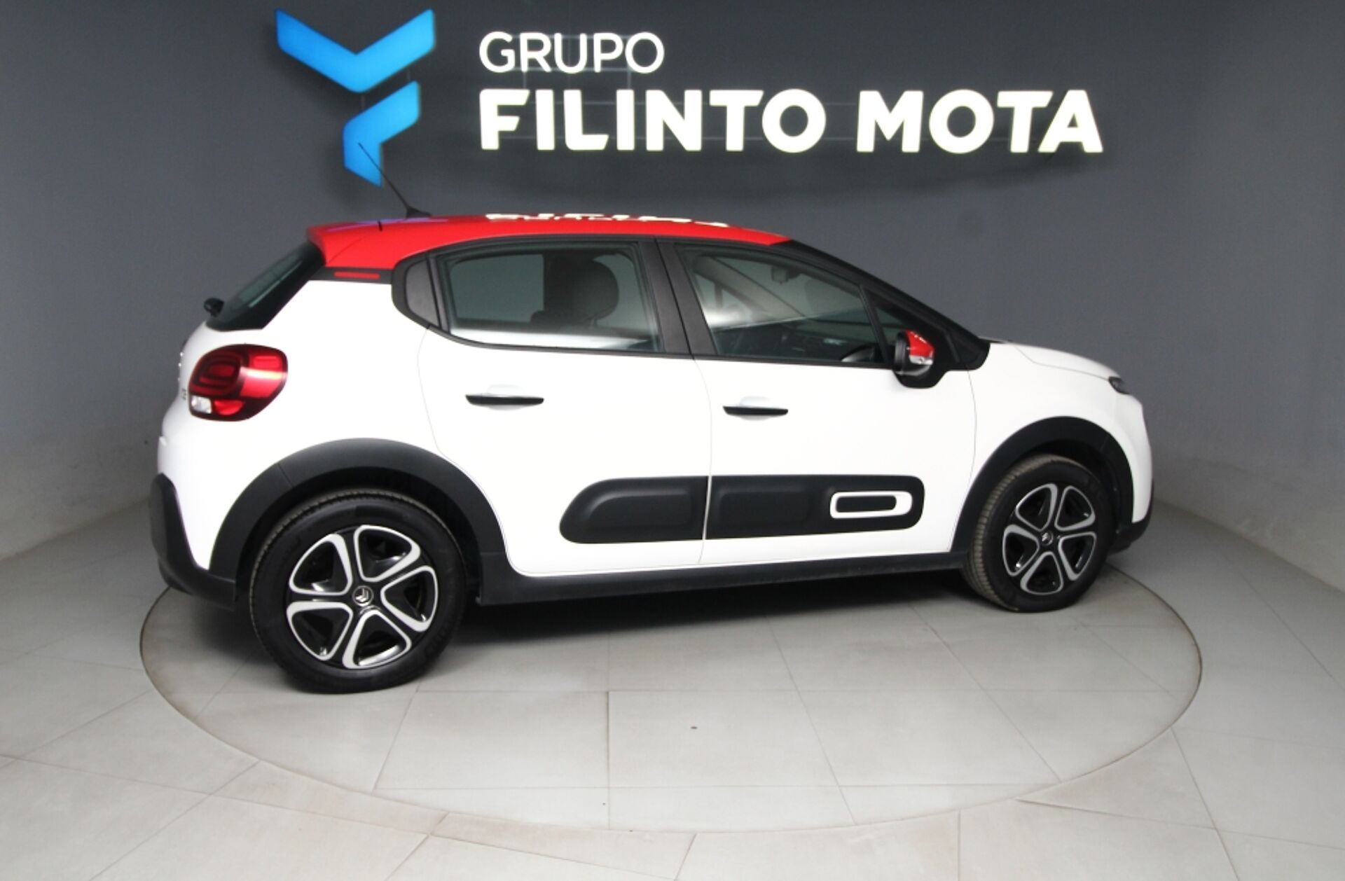 CITROEN C3 1.2 PureTech Shine