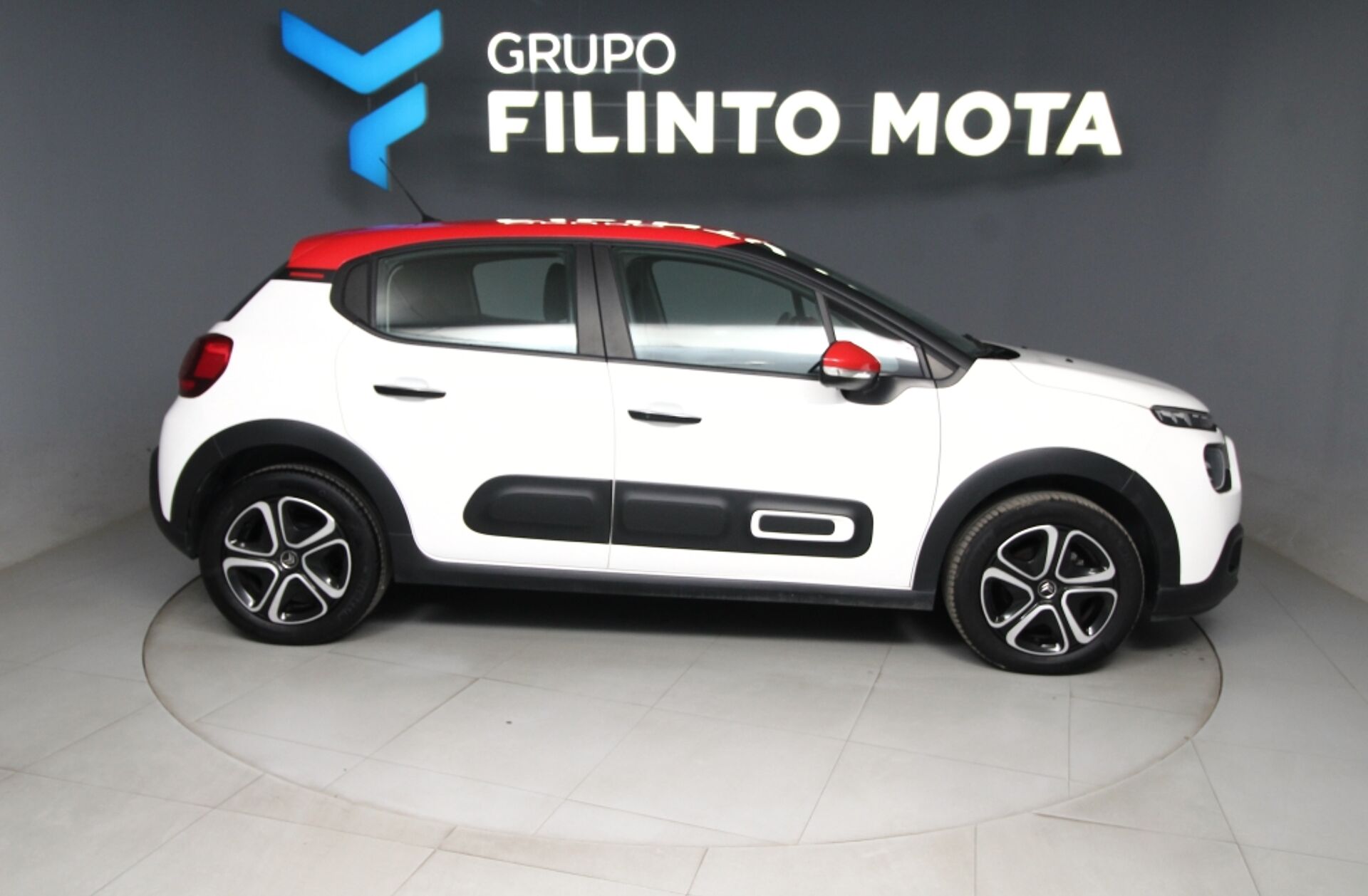 CITROEN C3 1.2 PureTech Shine