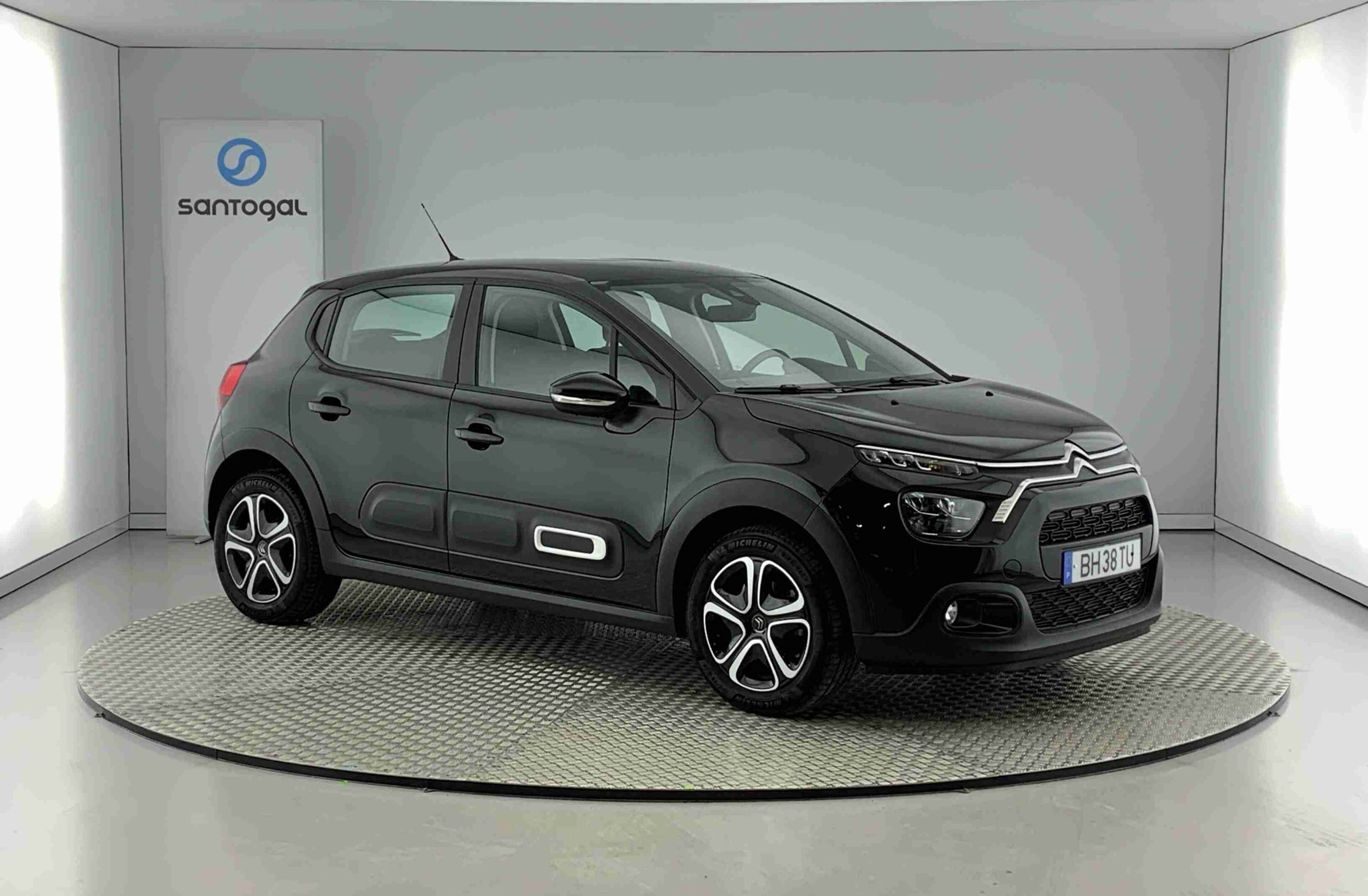 CITROEN C3 C3 1.2 PureTech Plus