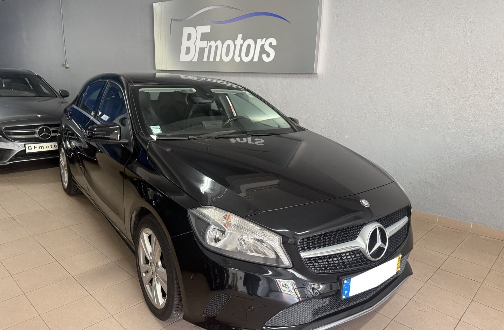 MERCEDES Classe A A 180 d Urban