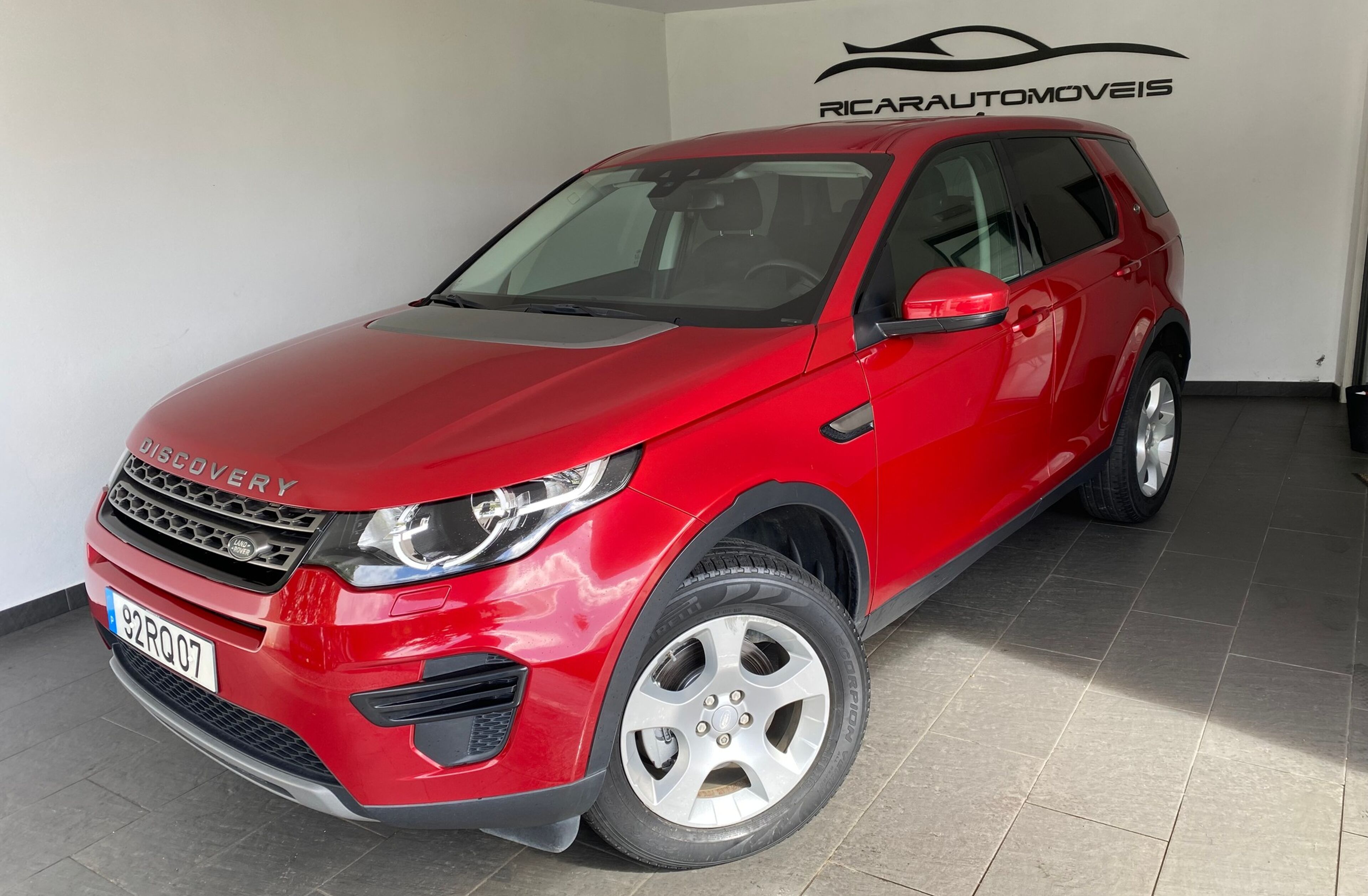 LAND ROVER Discovery 2.0 eD4 HSE