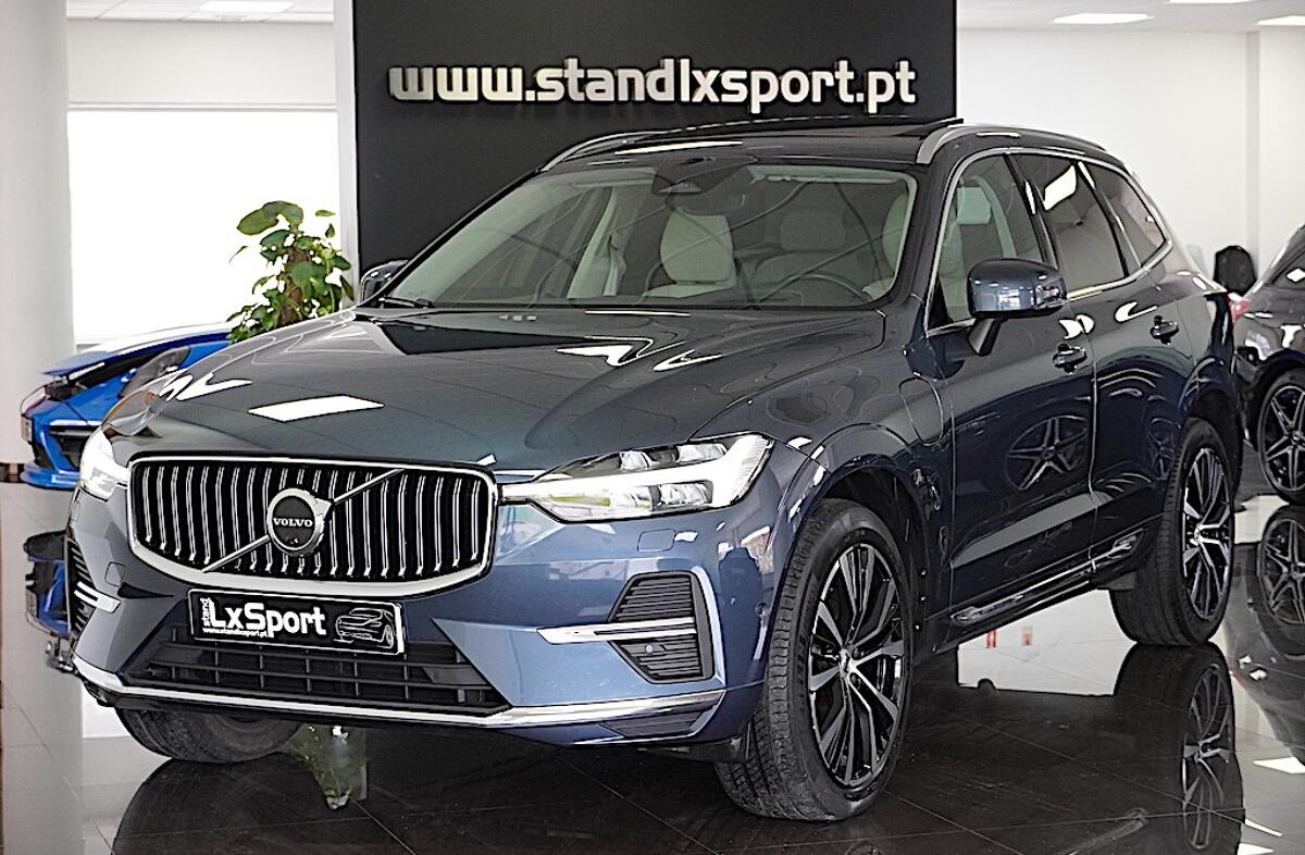 VOLVO XC60 2.0 T8 PHEV Ultimate Bright AWD