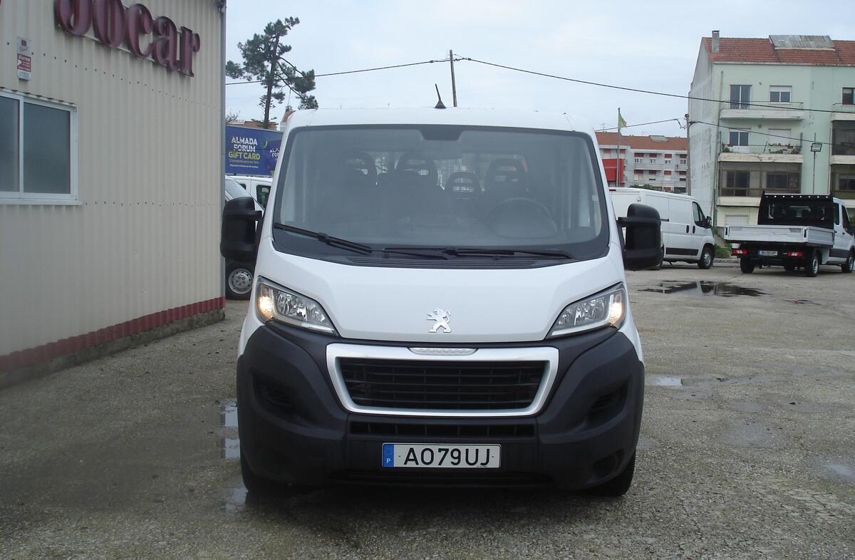 PEUGEOT Boxer 2.2 BlueHDi 330 L1H1 Pro