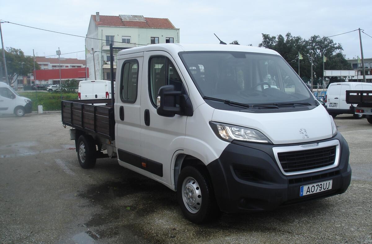 PEUGEOT Boxer 2.2 BlueHDi 330 L1H1 Pro