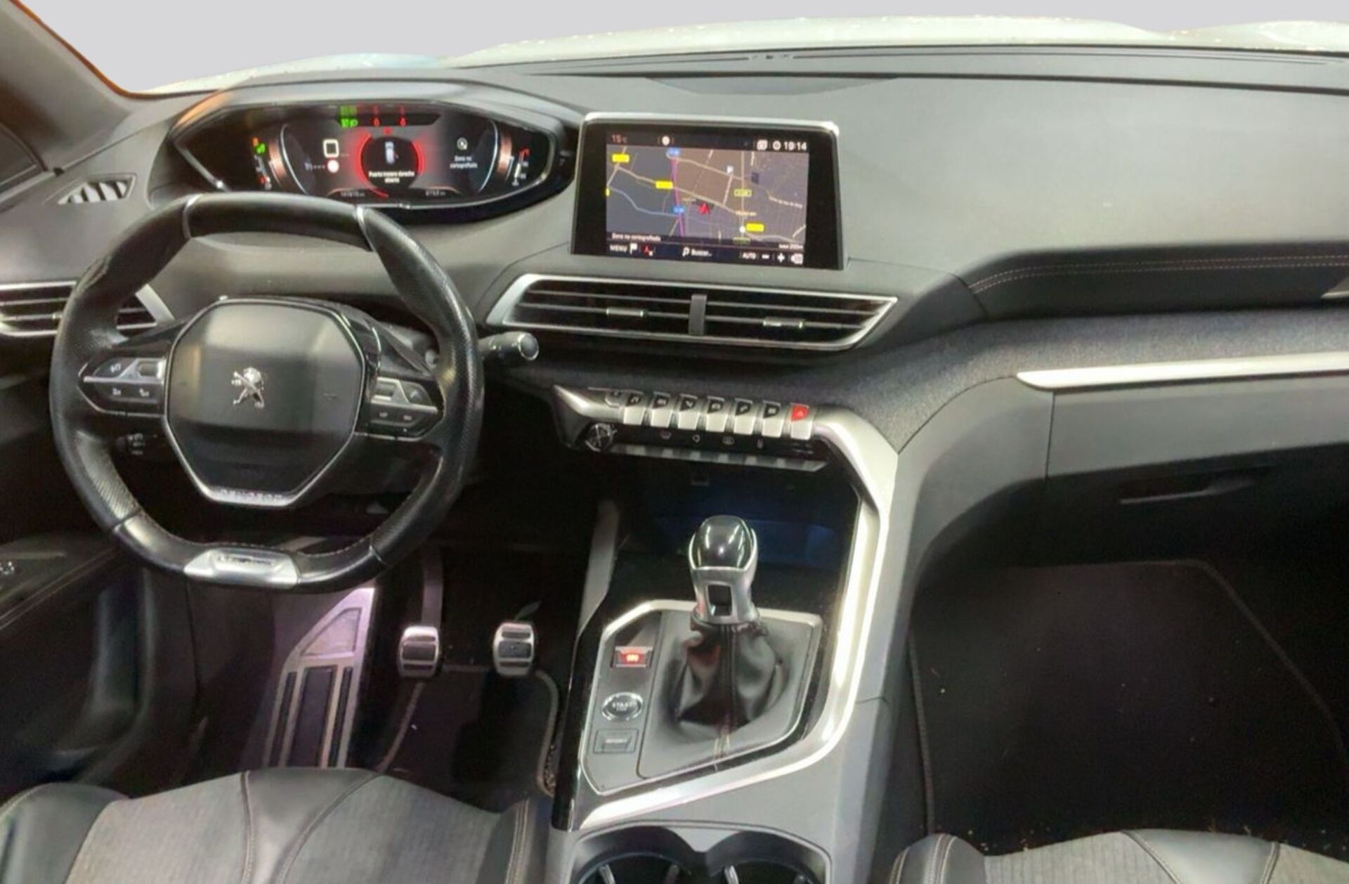 PEUGEOT 3008 1.2 PureTech GT Line