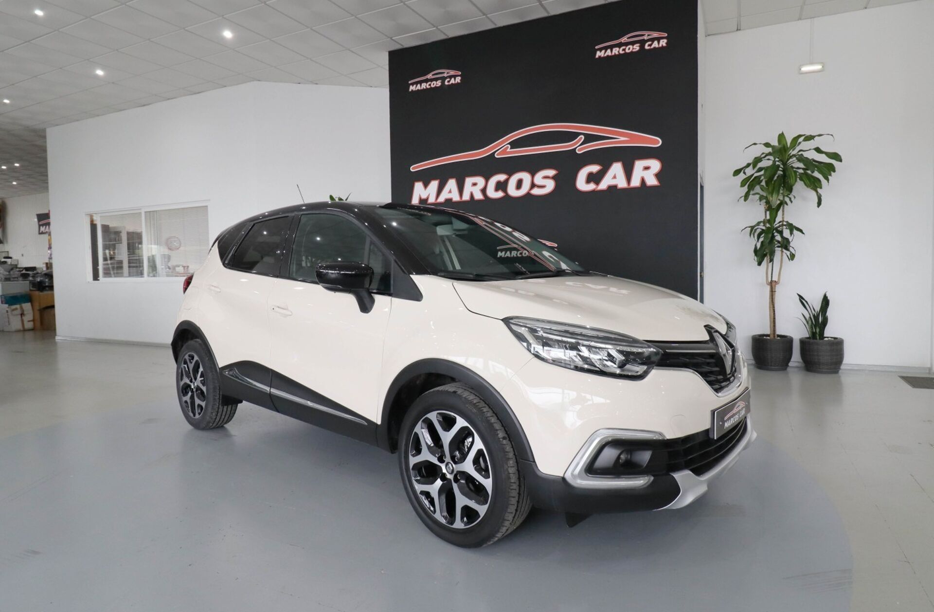 RENAULT Captur 1.5 dCi Exclusive
