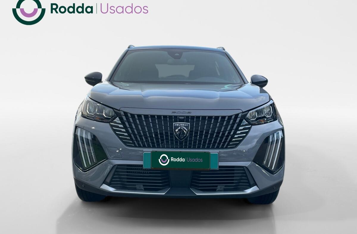 PEUGEOT 2008 1.2 PureTech Allure EAT8