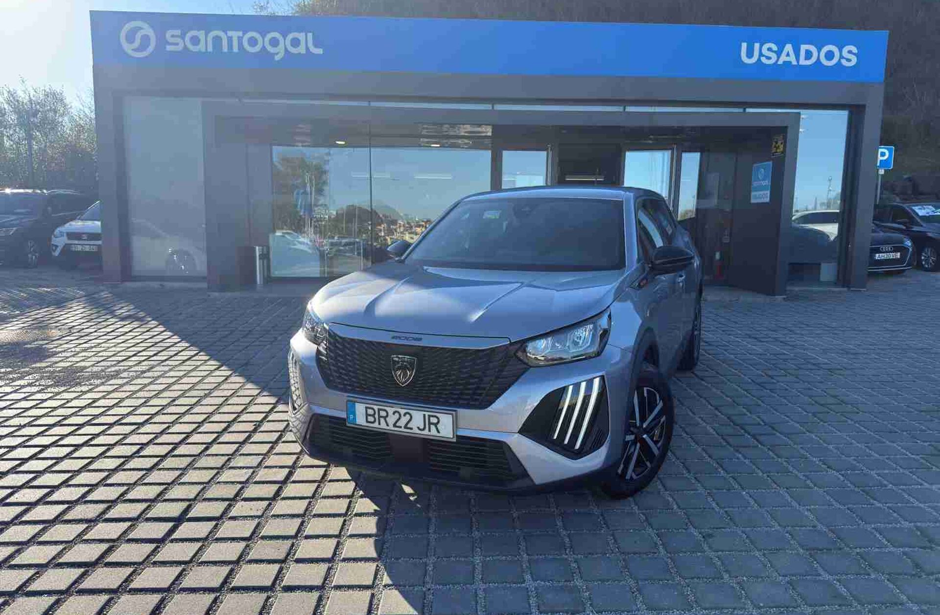 PEUGEOT 2008 1.2 PureTech Style