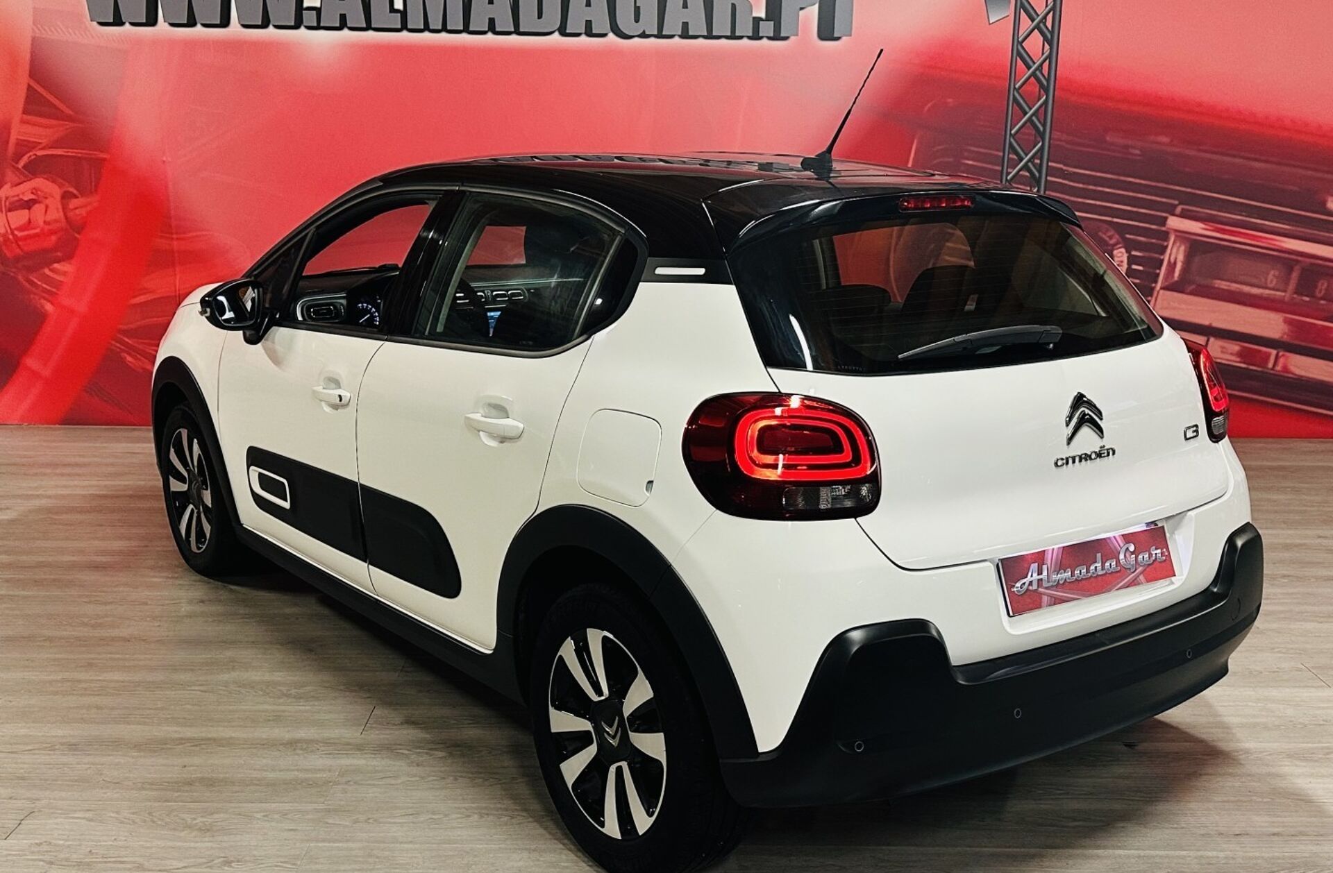 CITROEN C3 1.2 PureTech Shine Pack