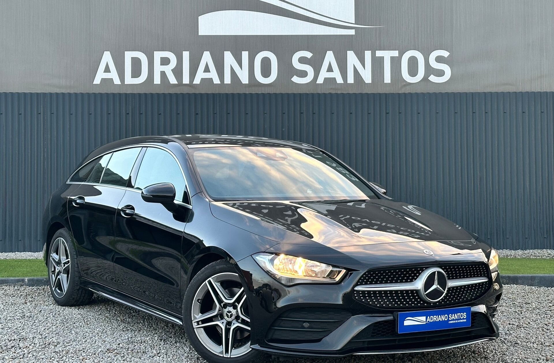 MERCEDES Classe CLA CLA 200 d Shooting Brake AMG Line Aut.