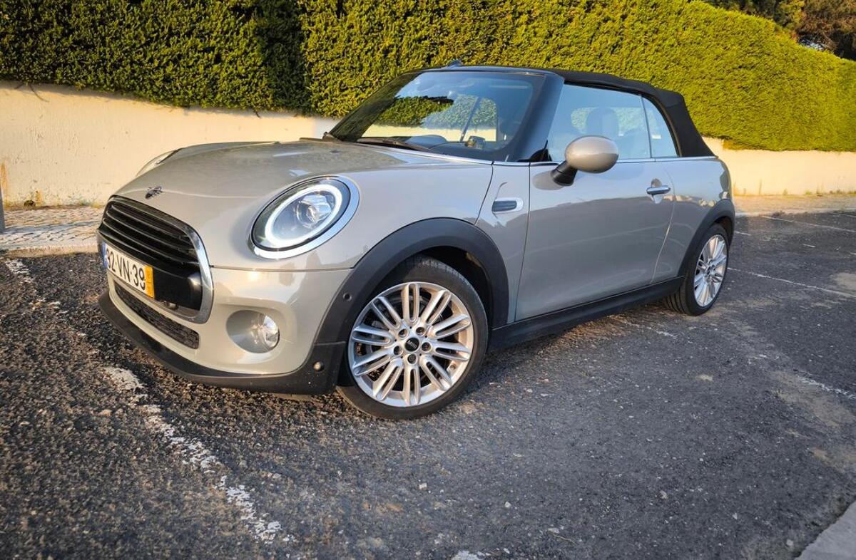 MINI Mini Cooper D Auto