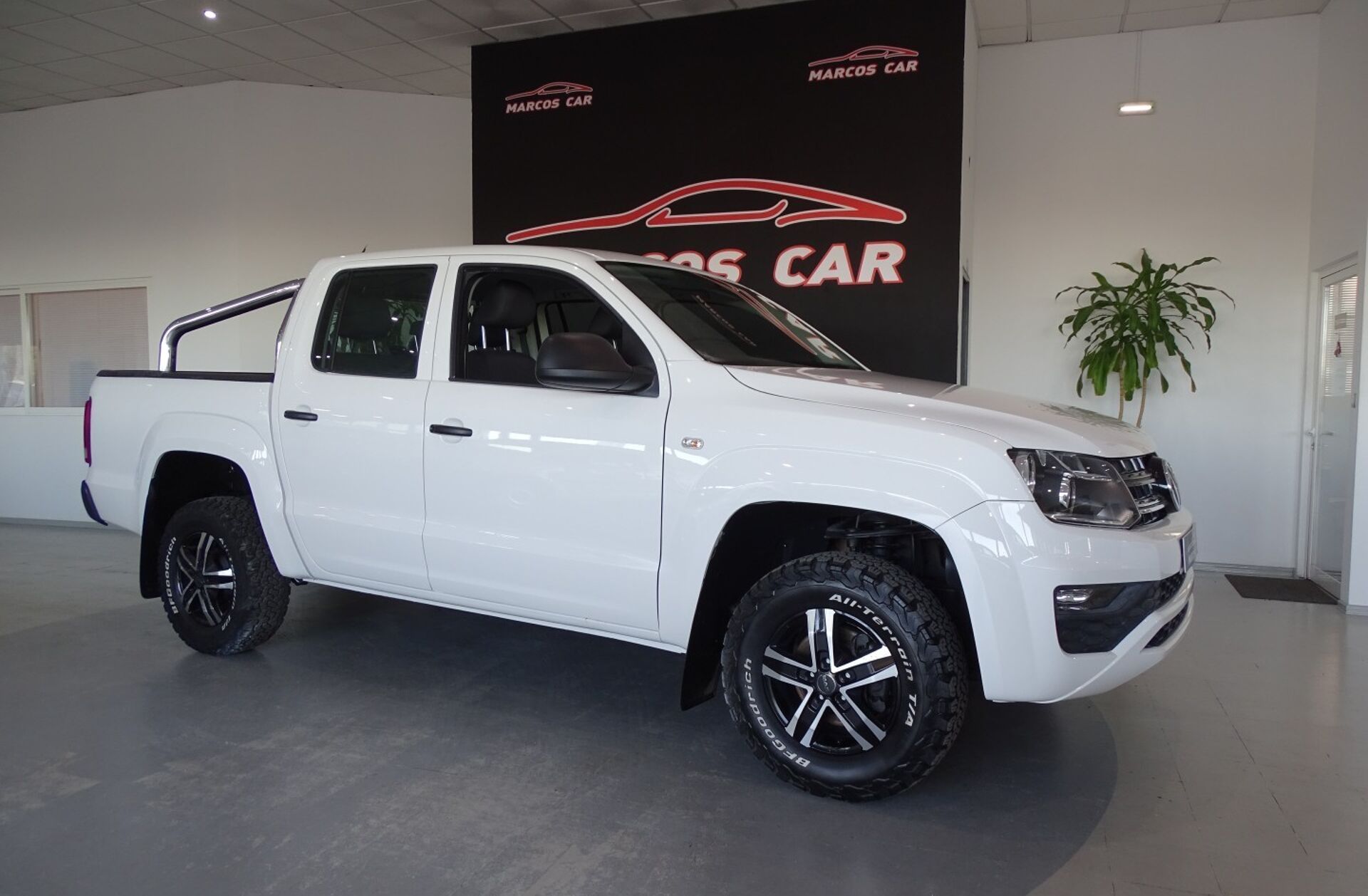 VOLKSWAGEN Amarok 2.0 TDi KC Extra AC CM 4Motion