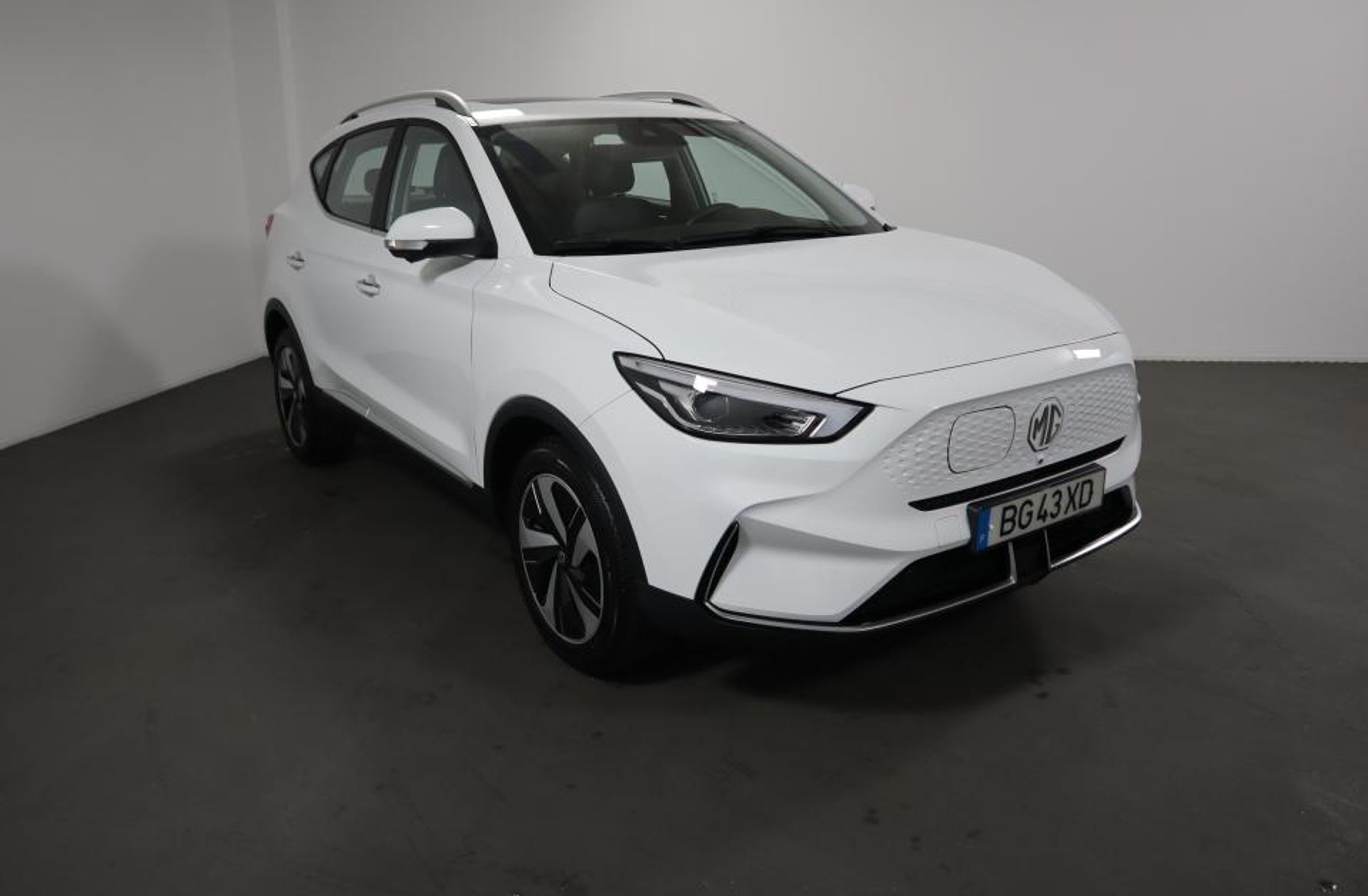 MG ZS 72.6 kWh Luxury