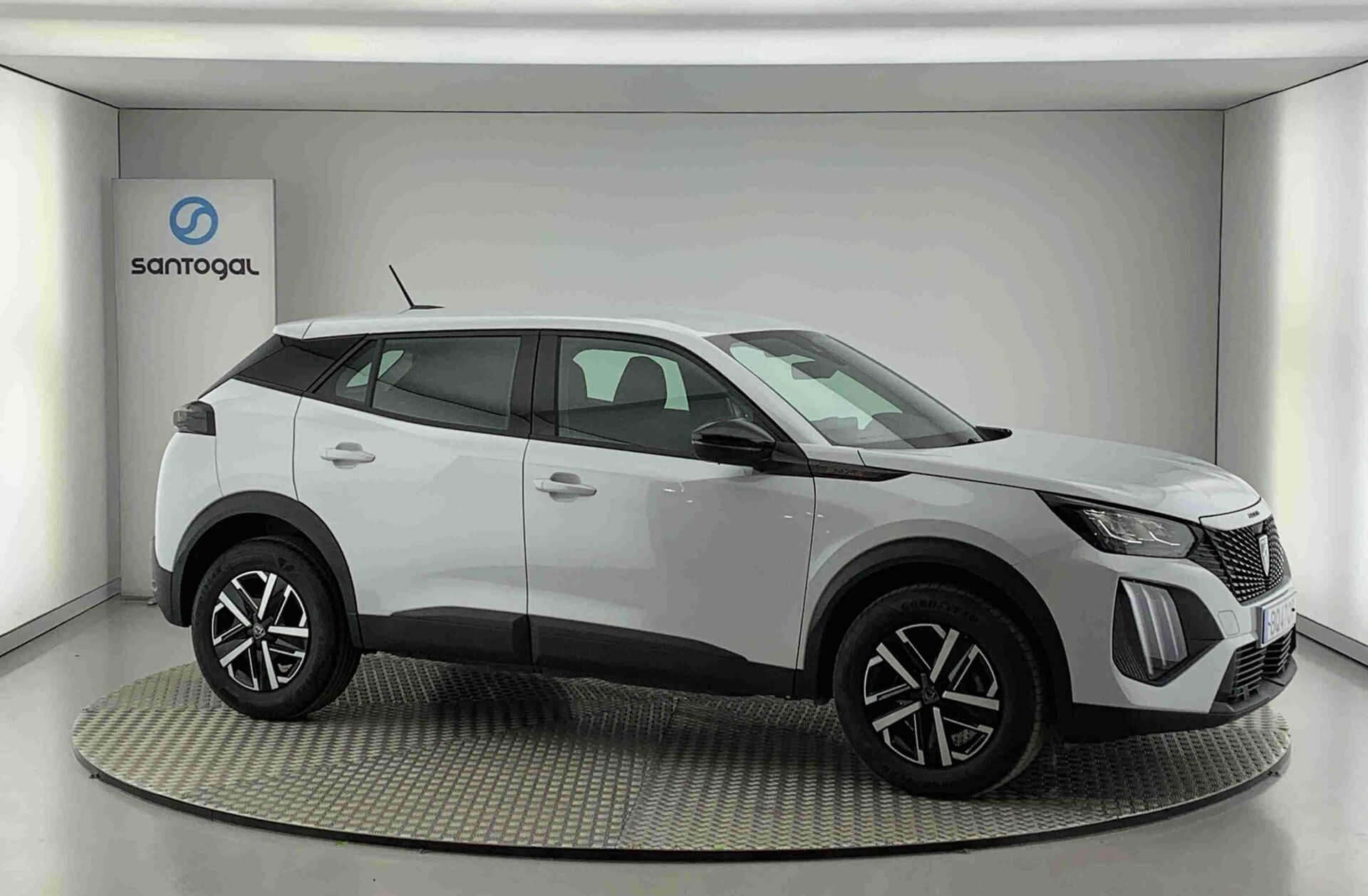 PEUGEOT 2008 1.2 PureTech Style