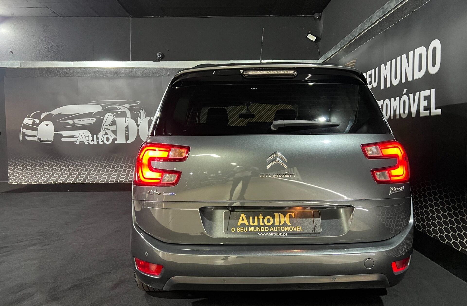 CITROEN C4 1.6 BlueHDi Shine