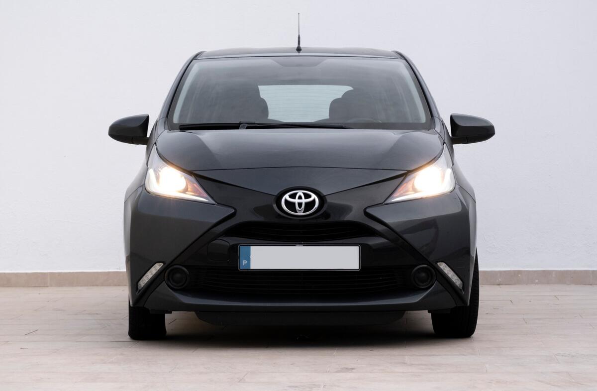TOYOTA Aygo 1.0 X-Play