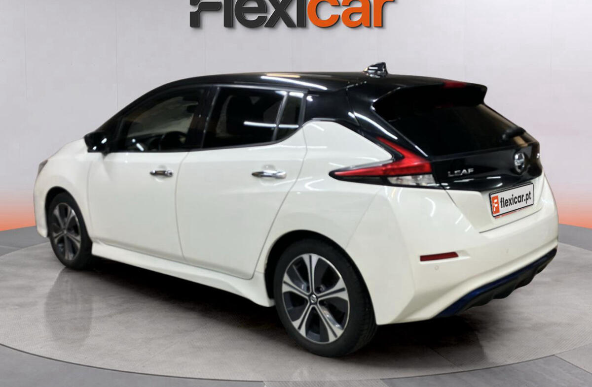 NISSAN Leaf N-Connecta