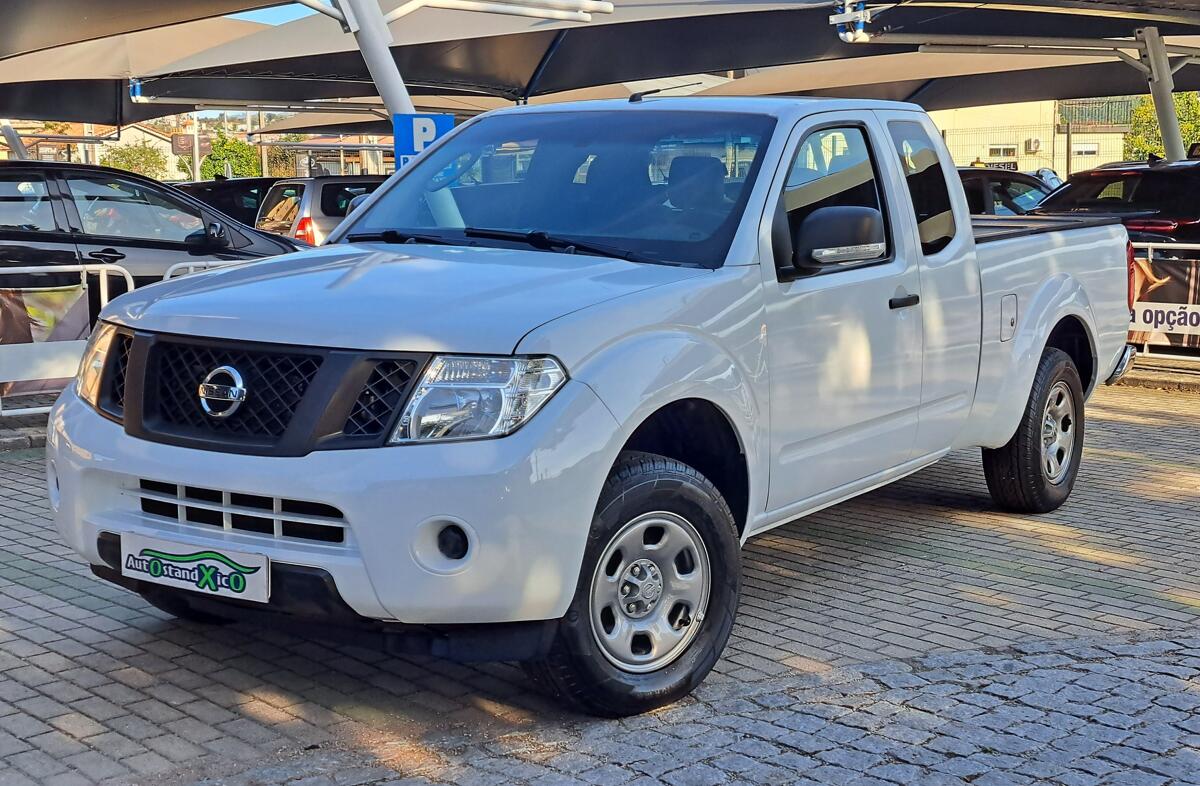 NISSAN Navara 2.5 dCi CD LE 4WD