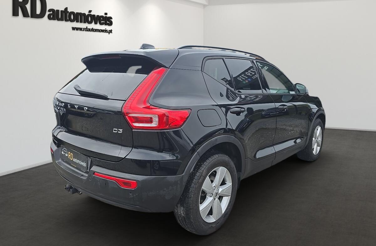 VOLVO XC40 2.0 D3