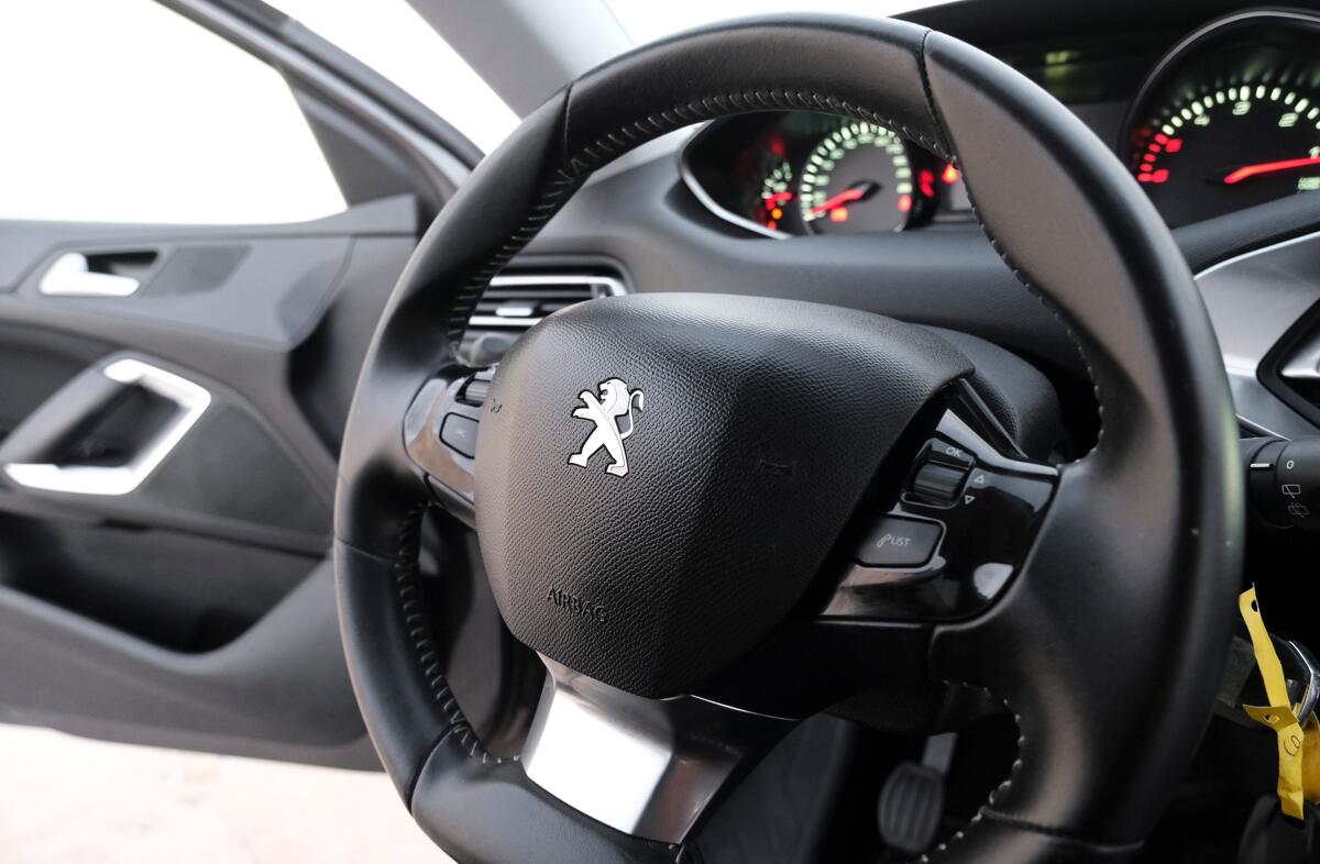 PEUGEOT 308 SW 1.5 BlueHDi Active