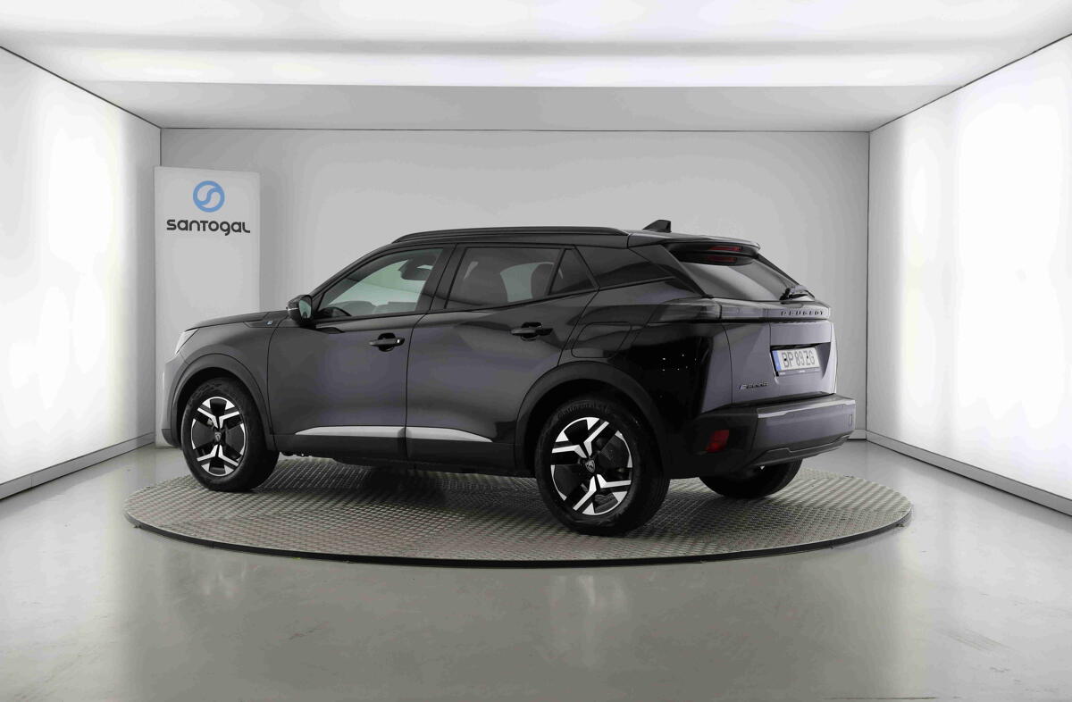 PEUGEOT 2008 e- 54 kWh Allure