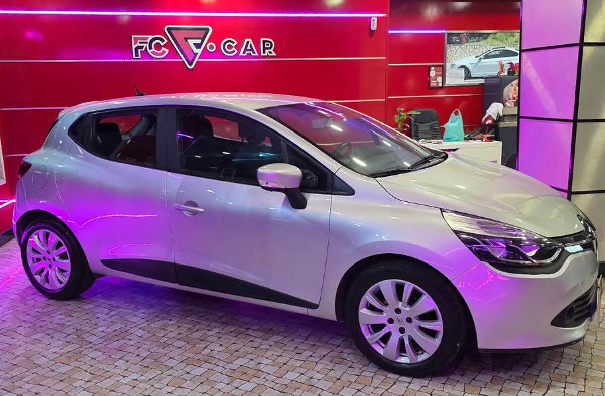 RENAULT Clio 1.5 dCi Confort 89g