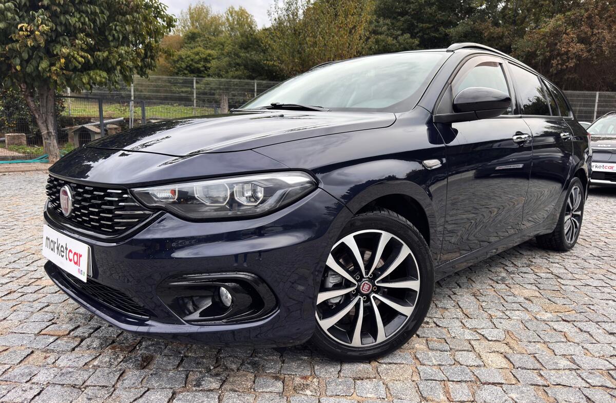 FIAT Tipo 1.6 M-Jet Lounge