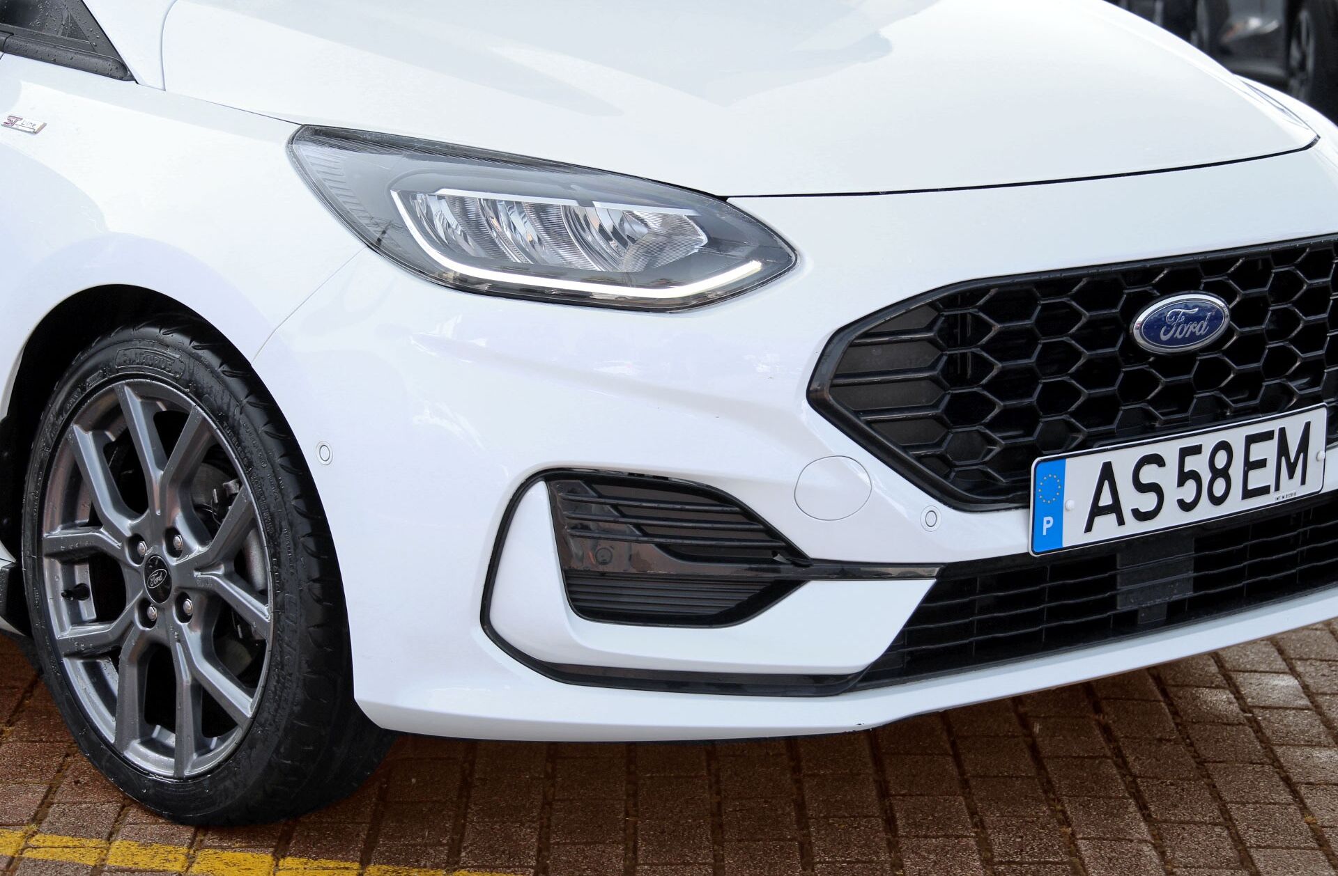 FORD Fiesta 1.0 EcoBoost MHEV ST-Line