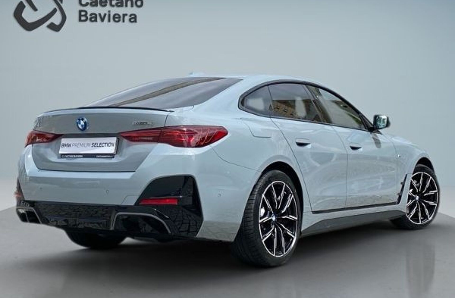 BMW i4 eDrive40 Pack Desportivo M Pro