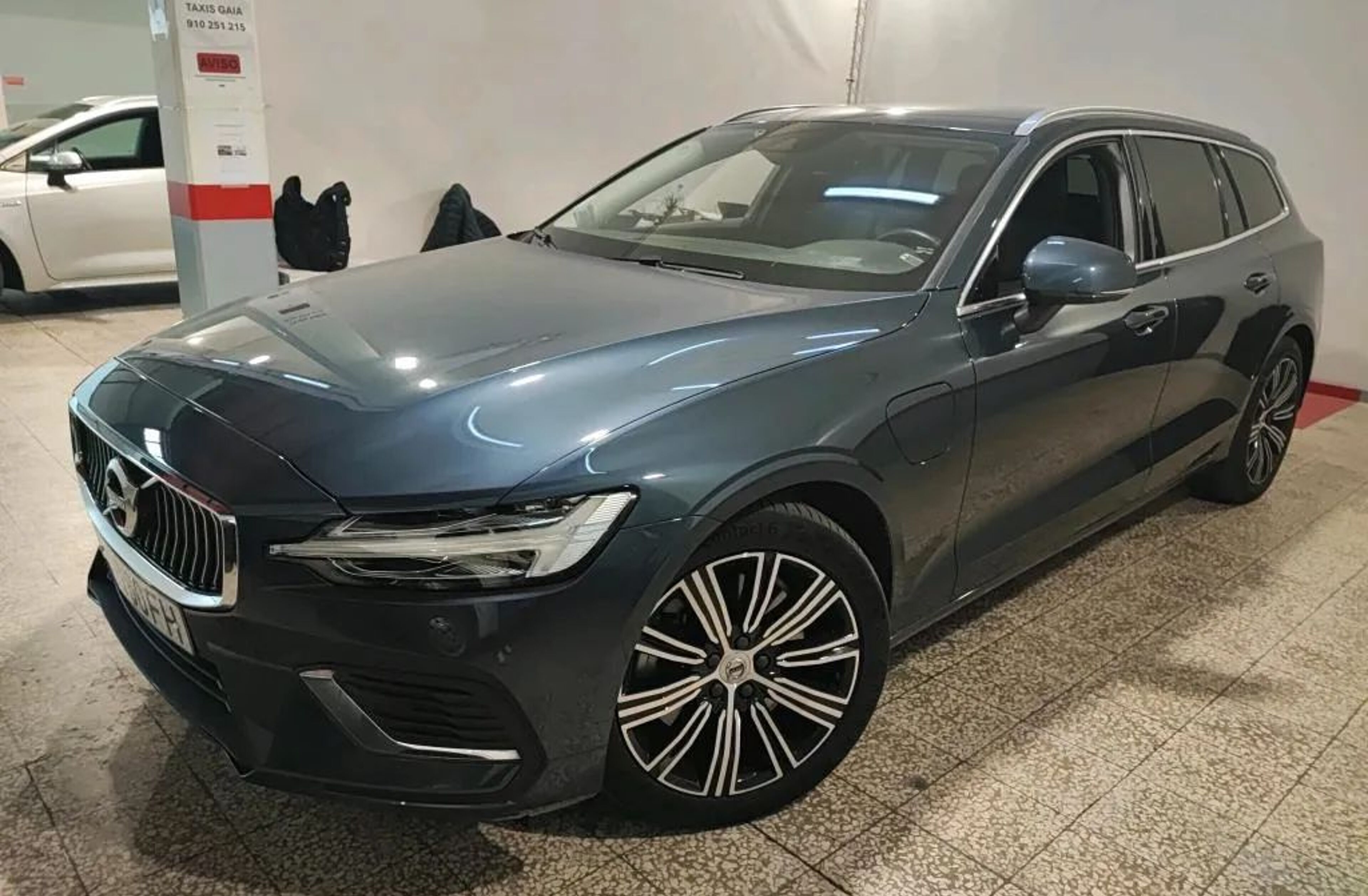 VOLVO V60 2.0 T6 AWD TE Inscription Expression
