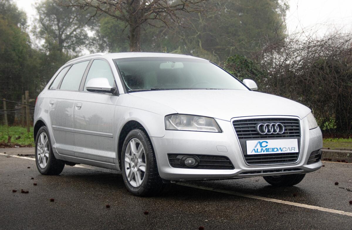AUDI A3 1.6 TDi Attraction