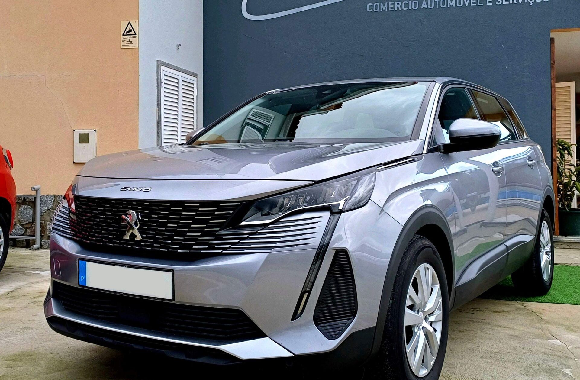 PEUGEOT 5008 1.5 BlueHDi Allure Pack EAT8