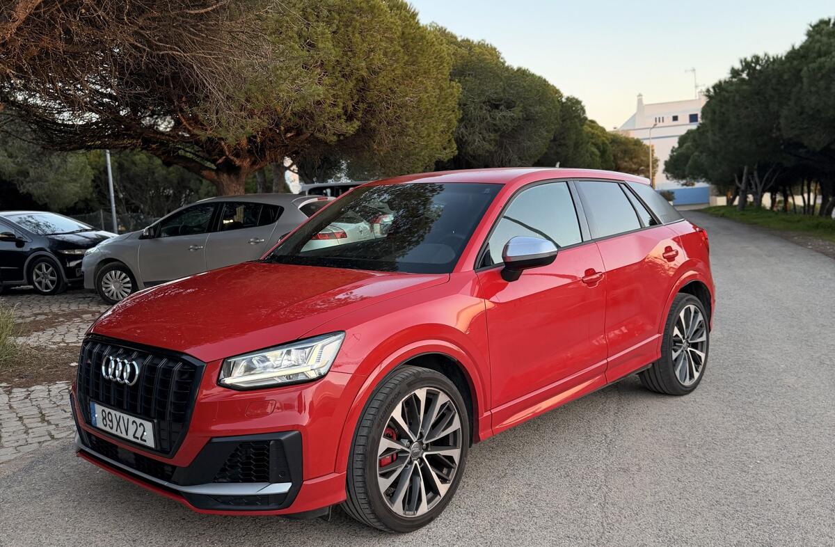 AUDI Q2 S TFSI quattro S tronic